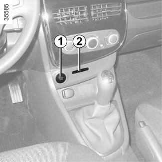 E-GUIDE.RENAULT.COM / Clio-4-ph2 / Prenez soin de votre véhicule
